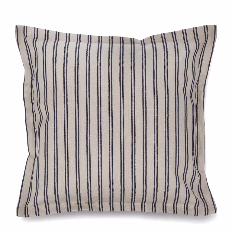 Cushion Kali