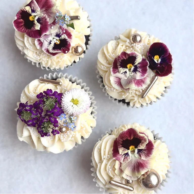 Edible flowers – both beautiful and delicious