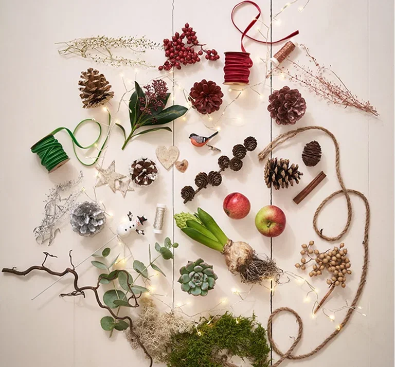 Make Your Own Christmas Wreath