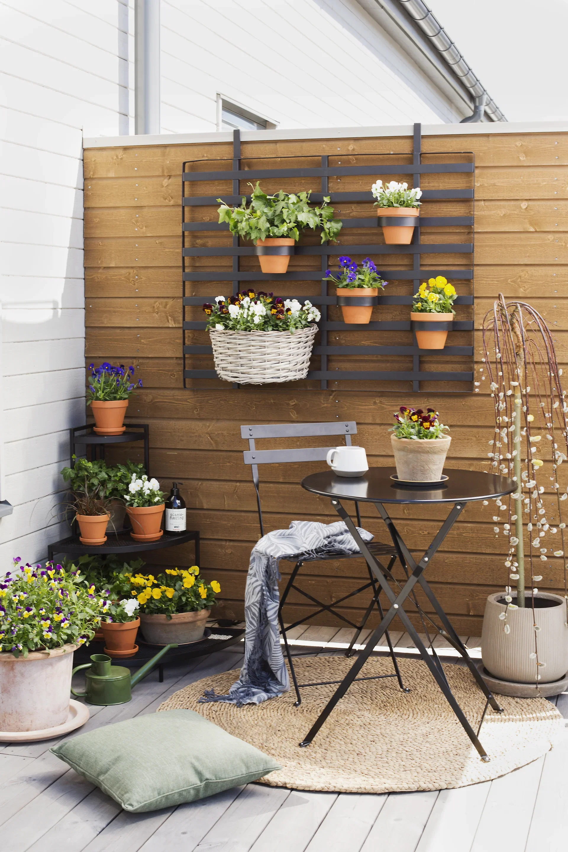 Plant pot D13 terracotta