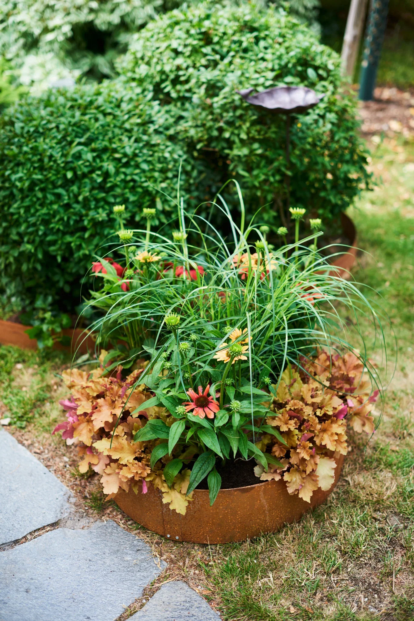 Planting Box Round Rust 95cm